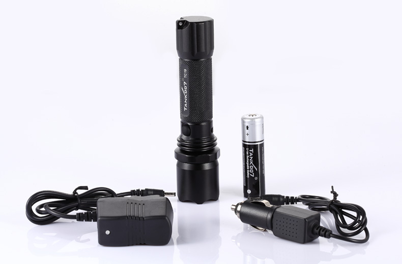 執(zhí)勤強光手電筒 執(zhí)勤強光手電筒