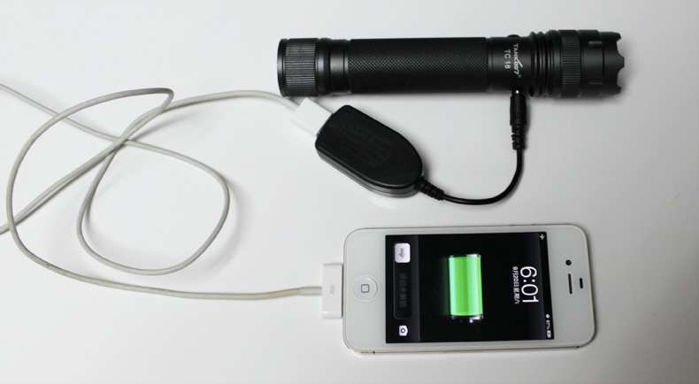 新手收藏家必用珠寶玉石鑒定工具——TANK007照玉手電筒！